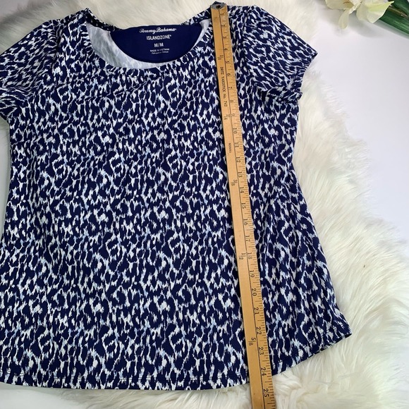 Tommy Bahama Aubrey Chic Cheetah Island zone Top Blue Summer UPF 30 Size M - Picture 13 of 14
